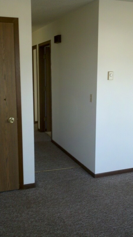 Building Photo - 3321 Miller St