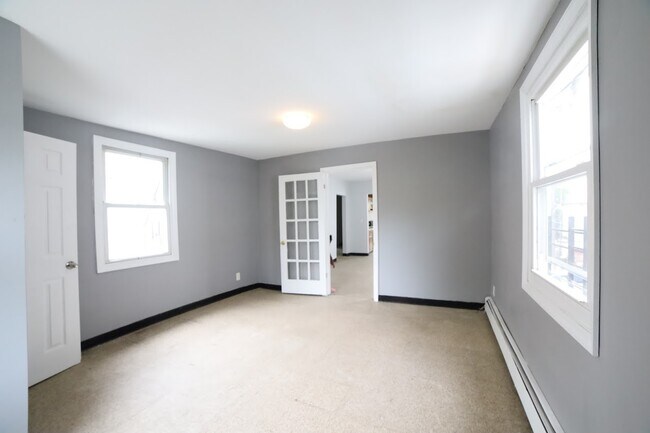 Building Photo - 223 Fairmount Ave