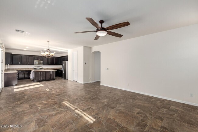 Building Photo - 3142 N Clanton St