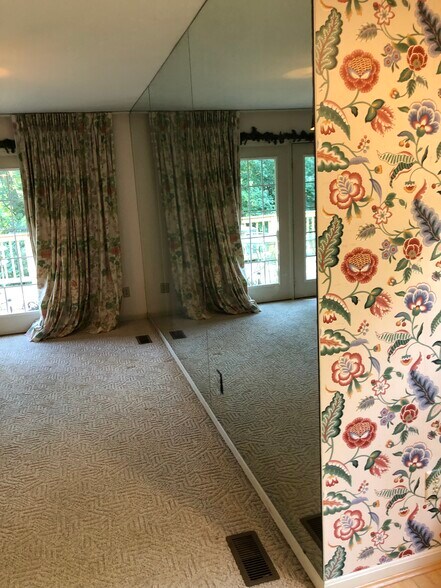 Building Photo - 11117 Jardin Pl