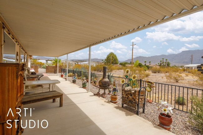 Building Photo - Fully furnished 2-bedroom 2-bathroom