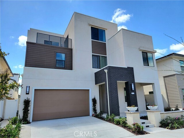Building Photo - 346 Sawbuck