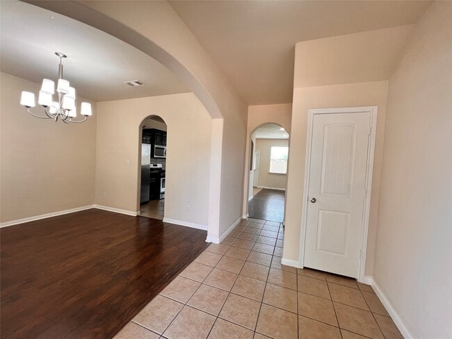 Building Photo - 19687 Little Pine Ln