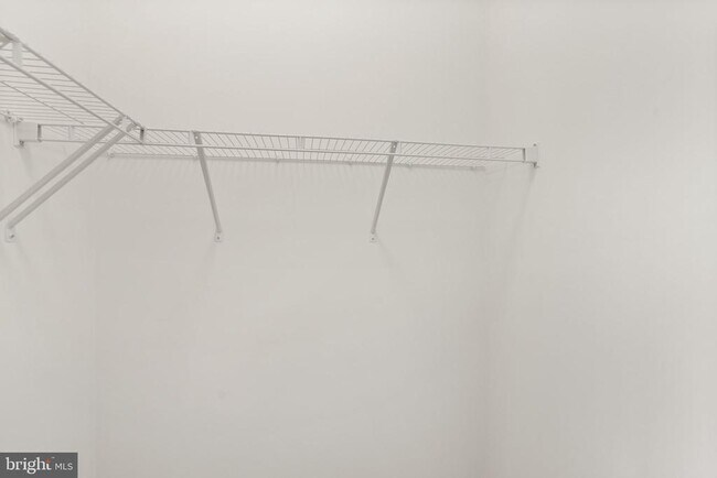 Building Photo - 1862 Michael Faraday Dr.