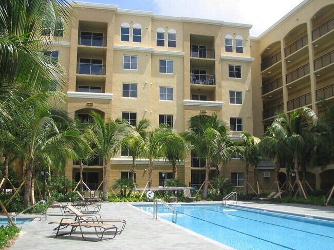 Building Photo - 1690 Renaissance Commons Blvd