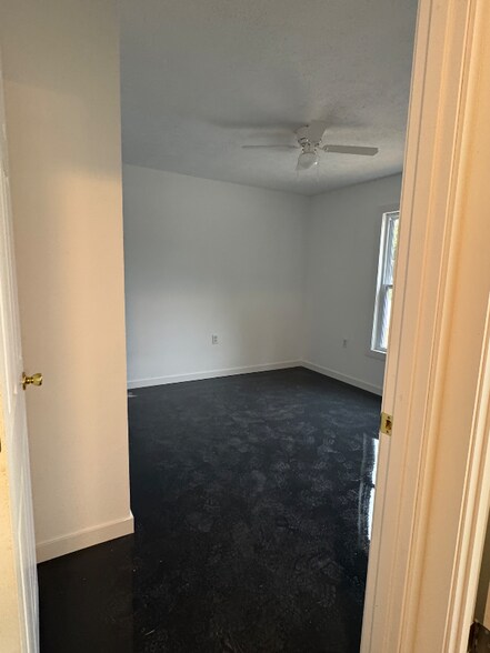 Building Photo - 5314 East Ave