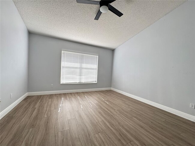 Building Photo - 11530 Kenley Cir