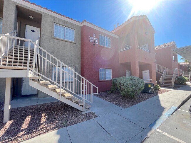 Building Photo - 4730 E Craig Rd