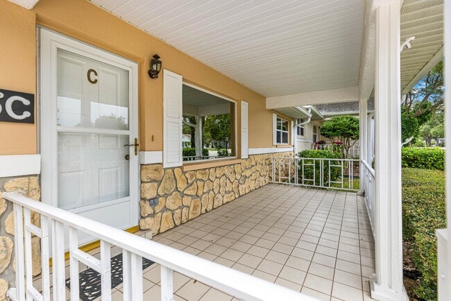 Building Photo - 8665 SW 94th St