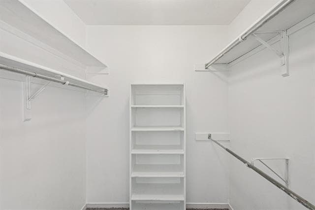 Building Photo - 9910 Royal Ln