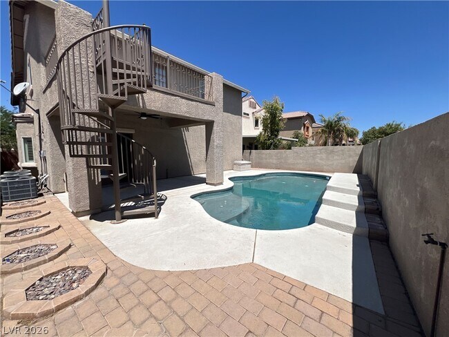 Building Photo - 9460 Glendora Valley St