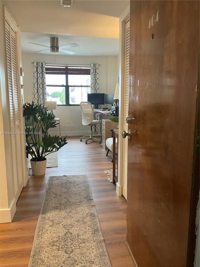 Building Photo - 1390 Ocean Dr