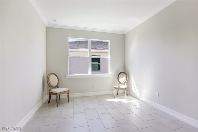 Building Photo - 315 Tamarindo Ln