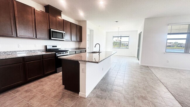 Building Photo - Savanna - Lakewood Ranch 4 Bedroom Annual ...