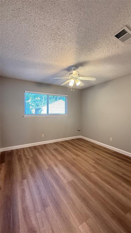 Building Photo - 9398 Beechnut St