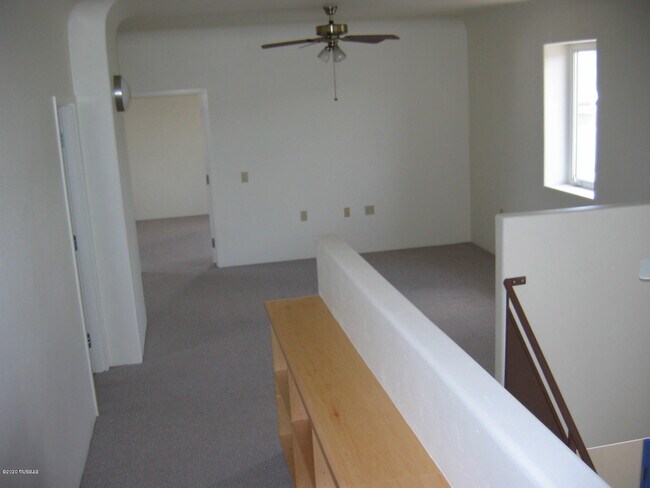 Building Photo - 3314 N Fremont Ave