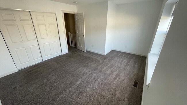 Building Photo - 1812 Messner Dr
