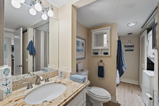 Building Photo - 1605 S US Hwy 1