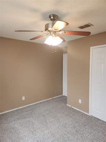 Building Photo - 2917 Clovermeadow Dr