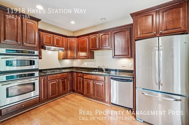 Building Photo - 11918 Hayes Station Way