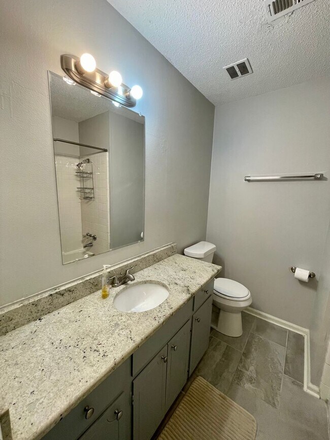 Building Photo - 1201 Brice Rd