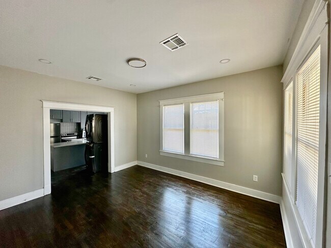 Building Photo - 1704 South St