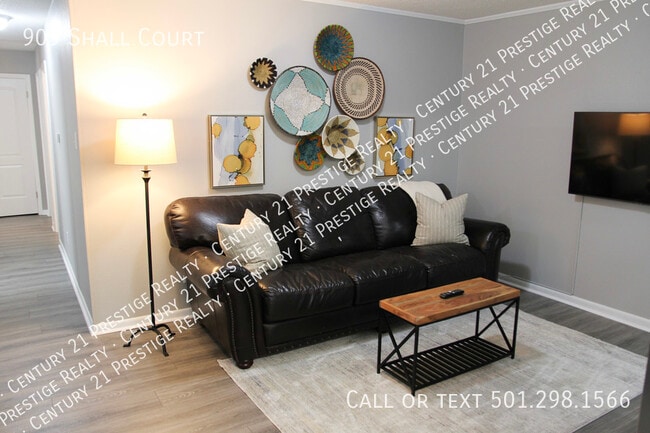 Building Photo - 909 Shall Ct