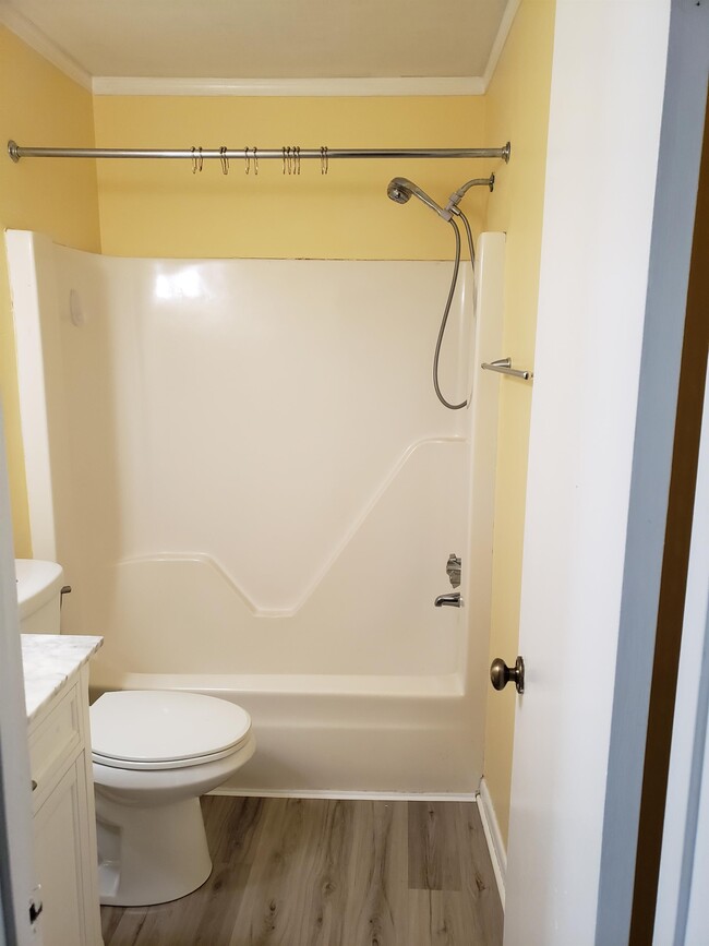 Building Photo - 1833 Slalom Dr