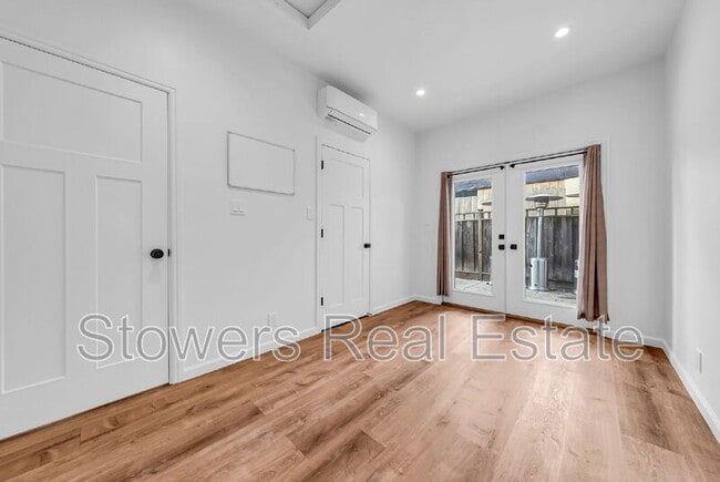 Building Photo - 21747 Orange Ave