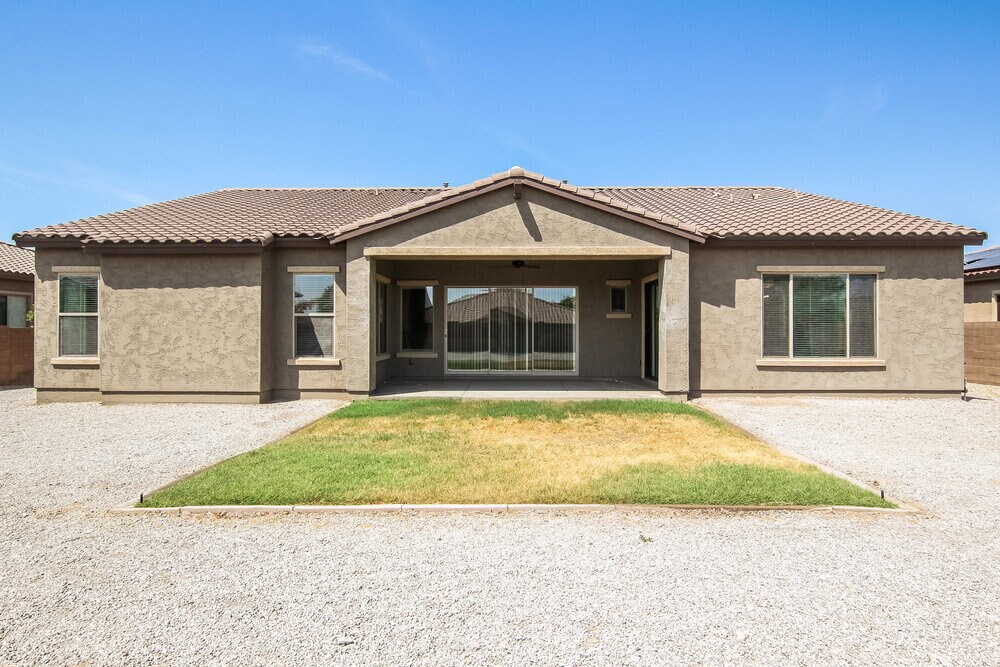 Building Photo - 5113 N 194th Dr