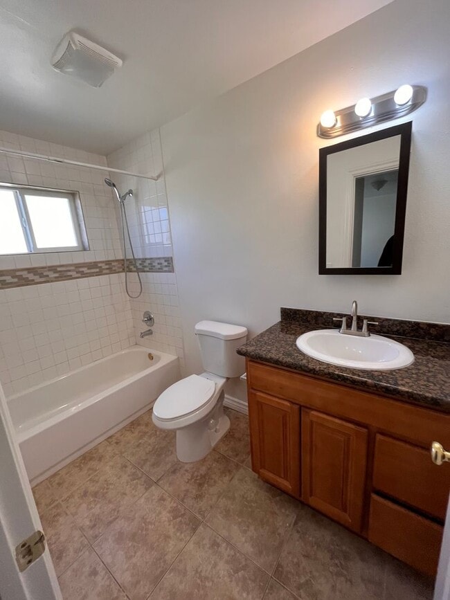 Building Photo - AVAILABLE NOW