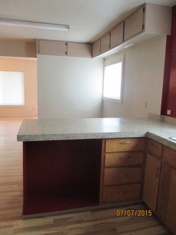 Building Photo - 102 4th St W