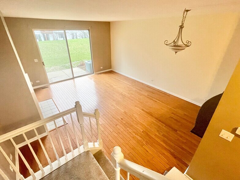 Building Photo - 2809 Odlum Dr