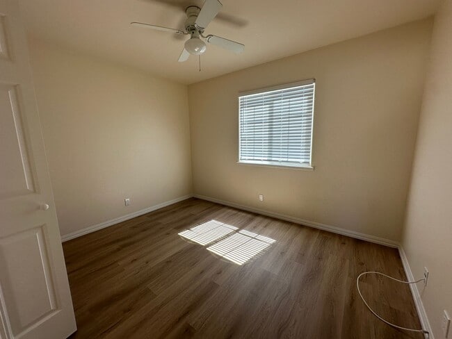 Building Photo - 4BD/3BA Ramona Home w/ Sparkling Pool – Scenic, Private, and Spacious