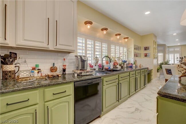 Building Photo - 7613 Hackensack Ct