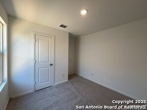 Building Photo - 3307 Gingham Pt