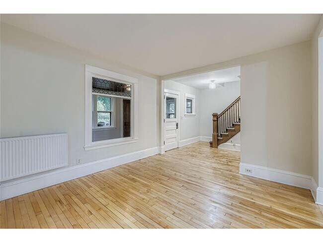 Building Photo - 2939 Russell Ave N