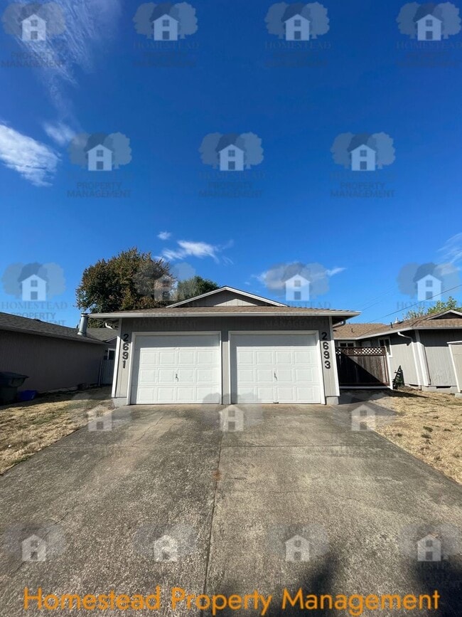 Building Photo - 2691-2693 18th Ave SE