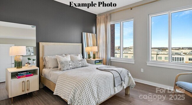 Building Photo - 4425 Sharon Rd