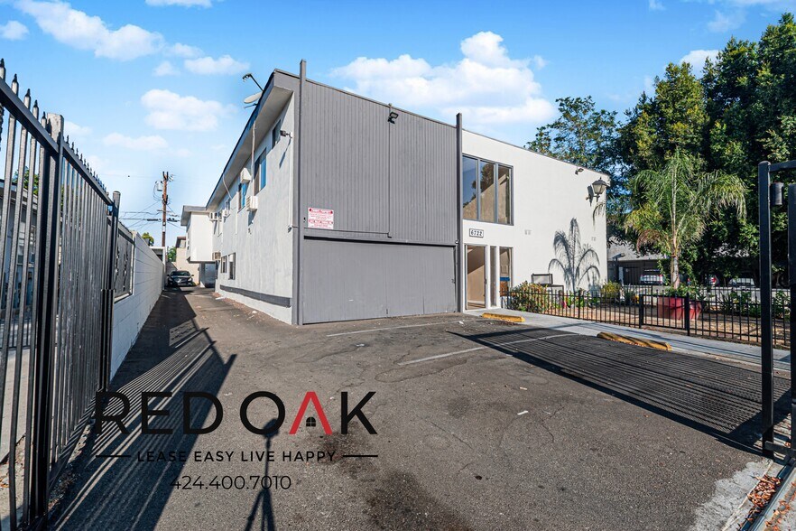 Building Photo - 6722 Troost Ave