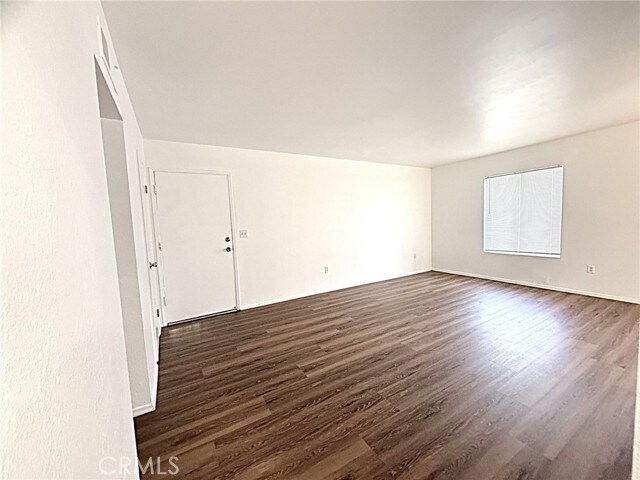 Building Photo - 302 E Blueridge Ave