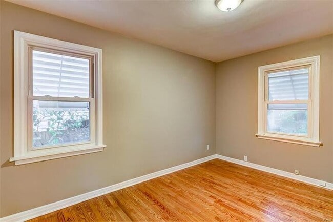Building Photo - Fantastic 2bd/1ba home! Coming soon!
