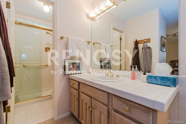 Building Photo - 5 Bed 3 Bath | Centennial CO | Available Auguest 2026