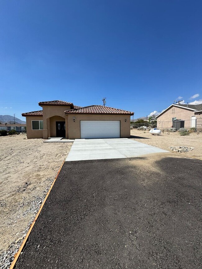 Building Photo - ***New Rental Home***