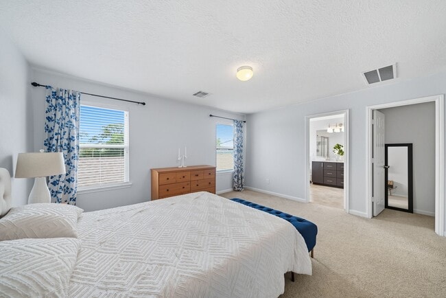 Building Photo - 8624 Cedar Plains Ln