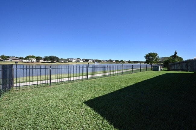 Building Photo - 3111 Keystone Square Ln