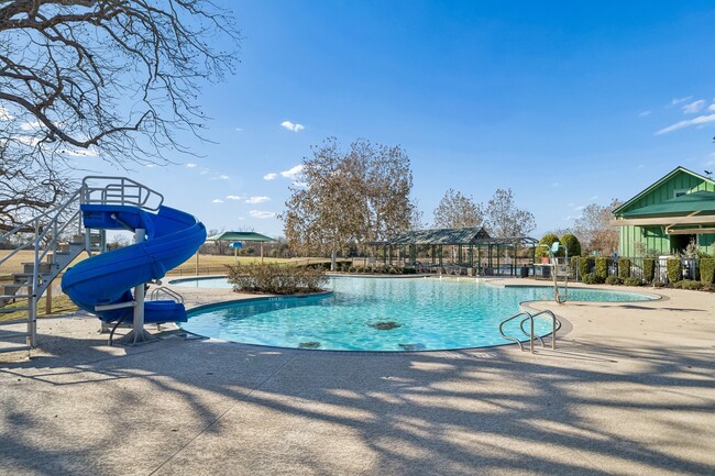 Building Photo - 30207 Gold Finch Pl