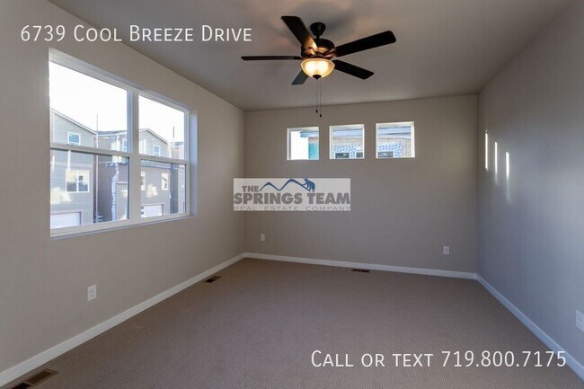 Building Photo - 6739 Cool Breeze Dr