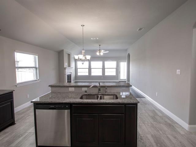 Building Photo - 426 Jasmine Dr