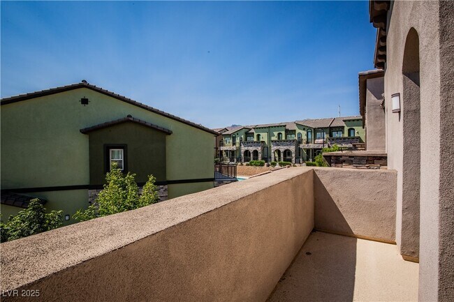 Building Photo - 10557 Ridge Glow Ave